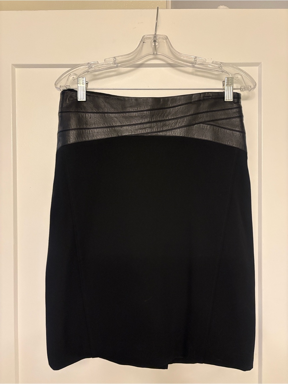 Vintage early 2000’s Day to Night Black Real Leather Trim Pencil Skirt